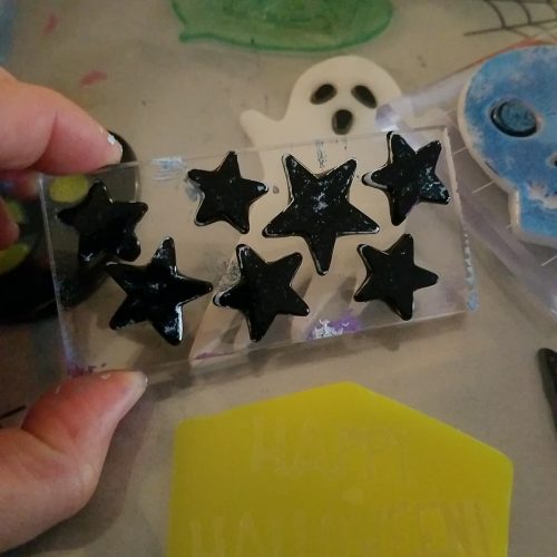 star shaped clings on a block