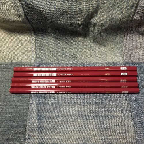 Review: Mitsubishi Uni*Star 2B Grade Pencil | Comfortable Shoes Studio