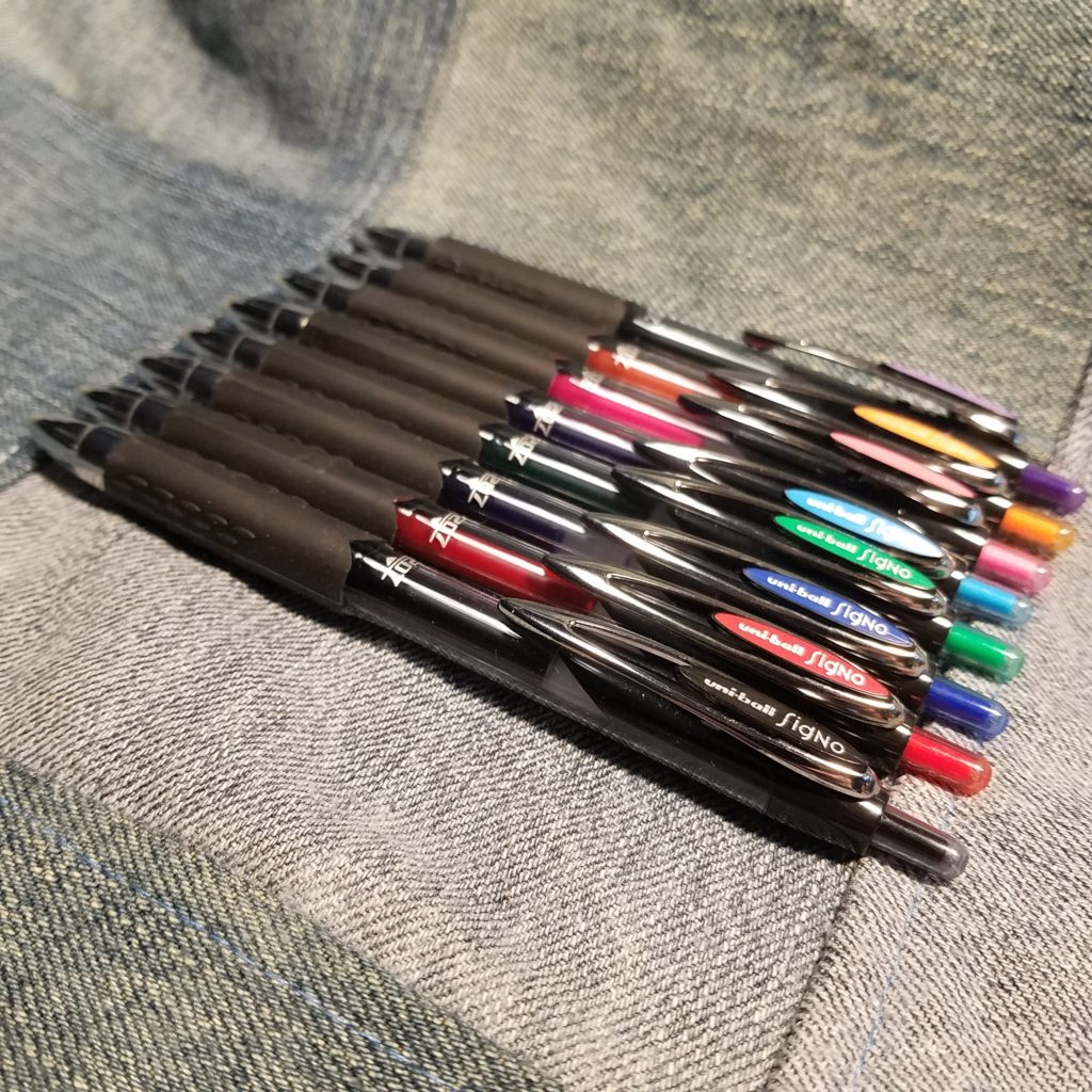 Review: Uniball Signo 207 Multicolor 8-pack